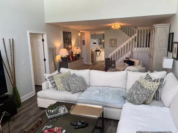 Jupiter, FL 33477,120 Ocean Dunes CIR