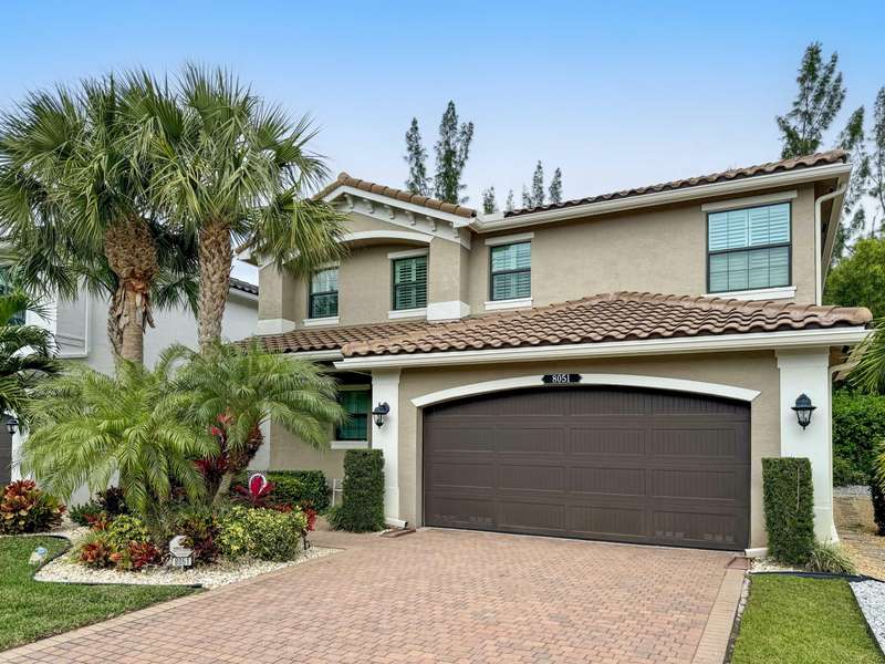 8051 Star Sapphire CT, Delray Beach, FL 33446