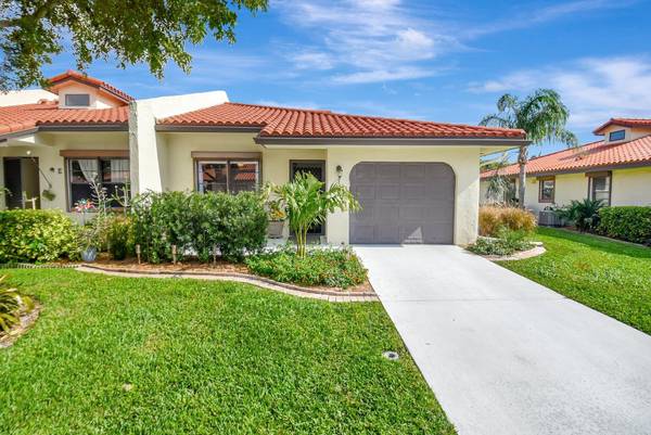5 Bethesda Park CIR B5, Boynton Beach, FL 33435