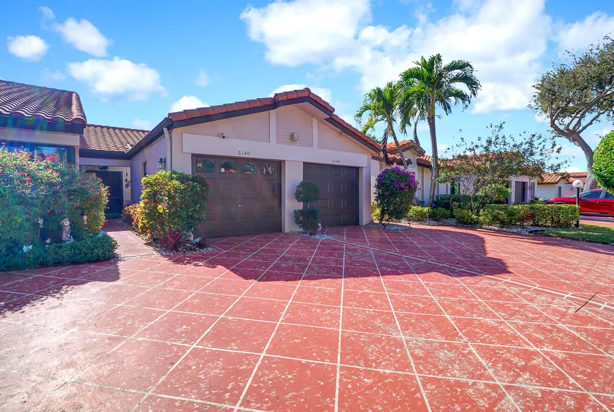 6140 Kings Gate CIR, Delray Beach, FL 33484