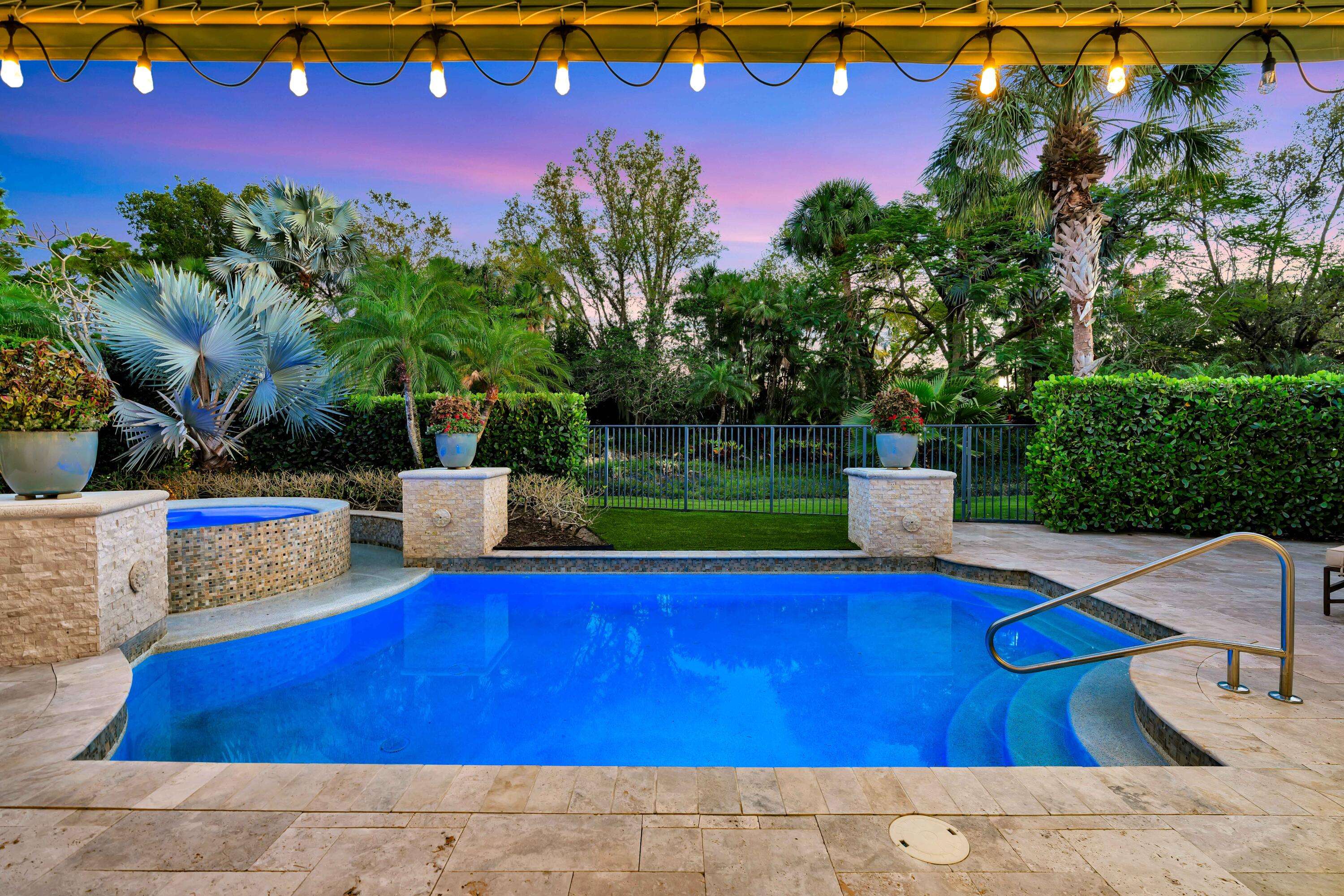 11216 Orange Hibiscus LN, Palm Beach Gardens, FL 33418