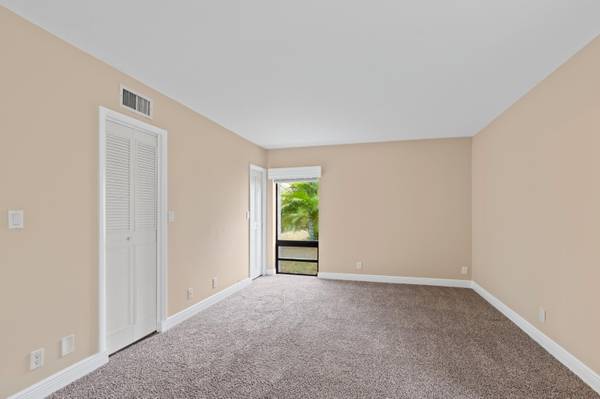 Boca Raton, FL 33433,6534 Spring Bottom WAY 123