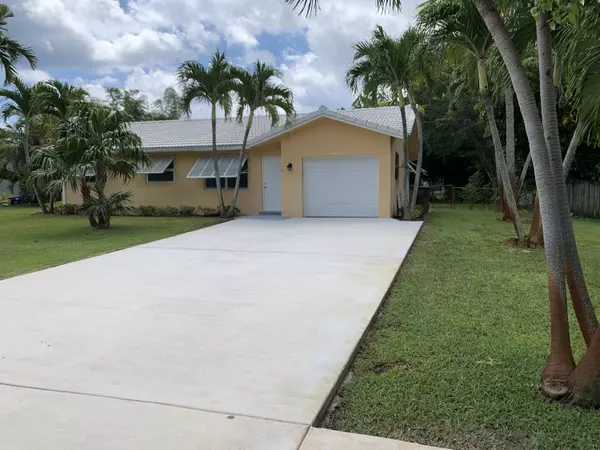 370 NW 35th ST, Boca Raton, FL 33431