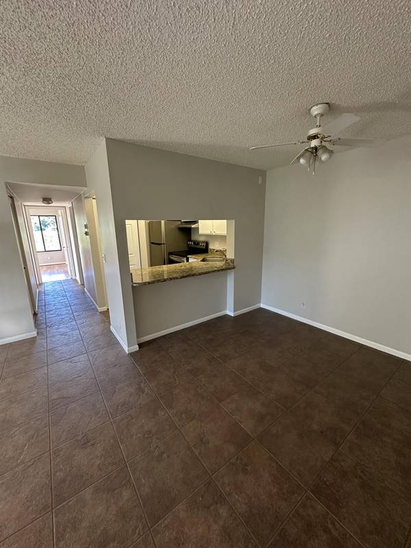 Greenacres, FL 33415,618 Sea Pine WAY E2