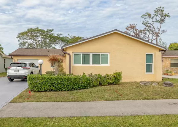 Lake Worth, FL 33467,7311 N N Pine Park DR