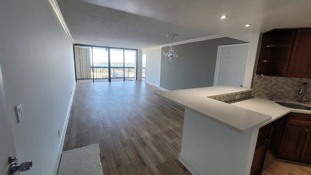 2425 Presidential WAY 1903, West Palm Beach, FL 33401