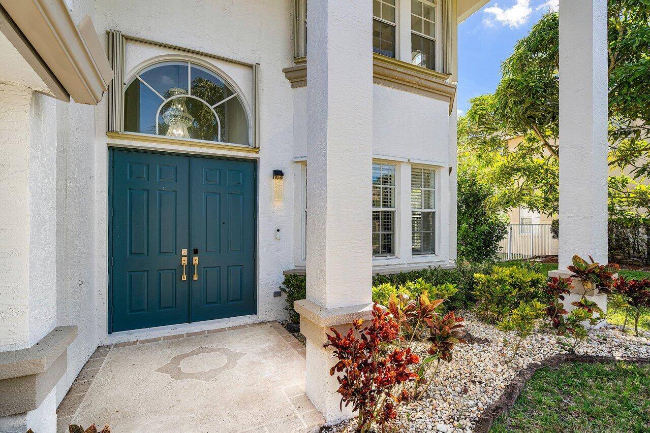 Royal Palm Beach, FL 33411,2237 Ridgewood CIR