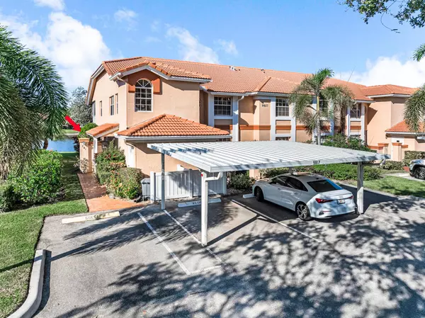 9817 Seacrest CIR 201, Boynton Beach, FL 33437