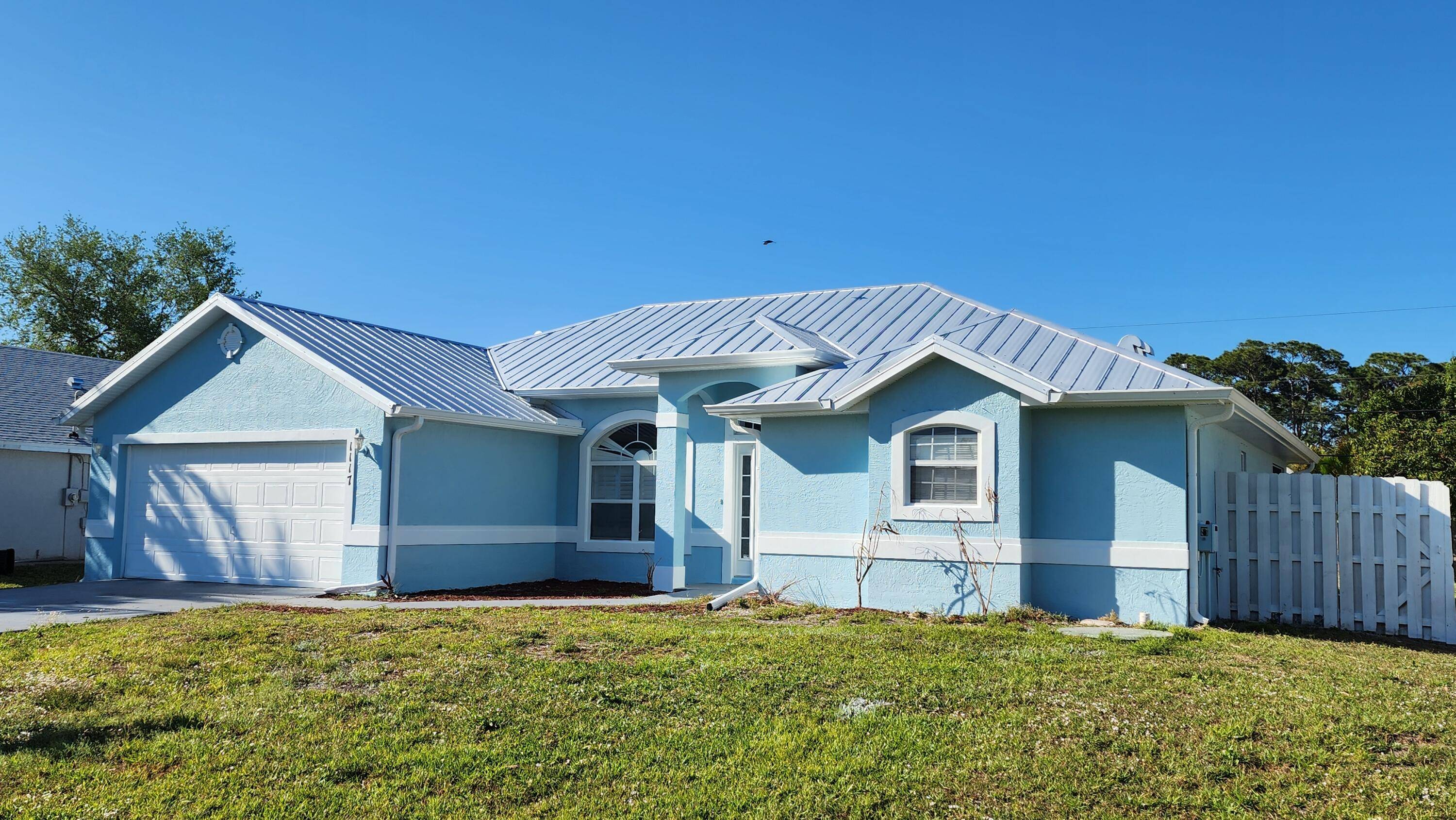 1117 SW Sudder AVE, Port Saint Lucie, FL 34953