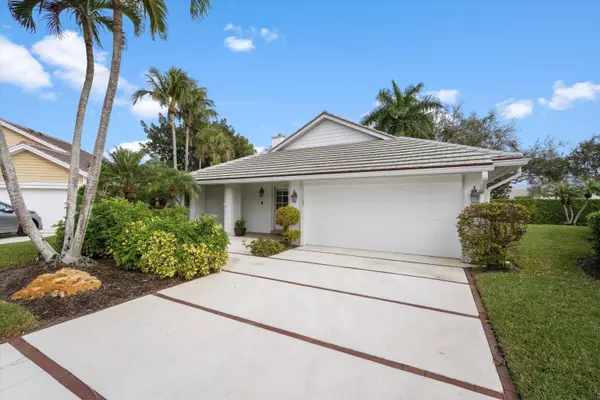 Jupiter, FL 33477,17048 Freshwind CIR