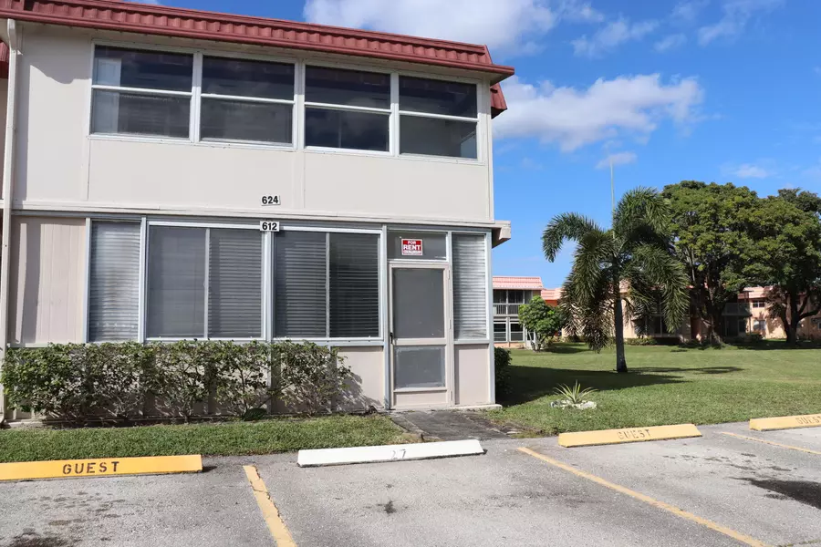 612 Saxony M, Delray Beach, FL 33446