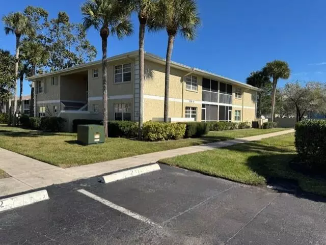 Port Saint Lucie, FL 34952,1550 SE Royal Green CIR 204