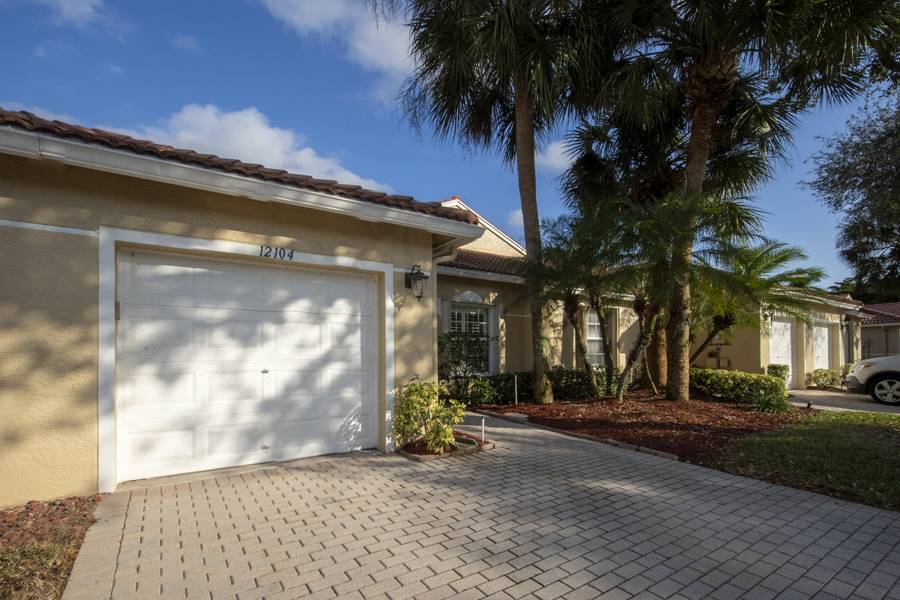 12104 Serafino ST, Boynton Beach, FL 33437