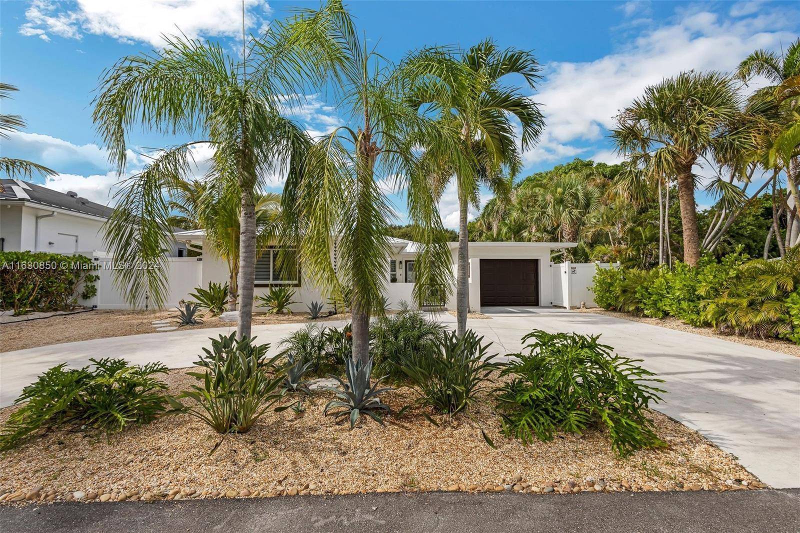 226 Bamboo RD, Palm Beach Shores, FL 33404