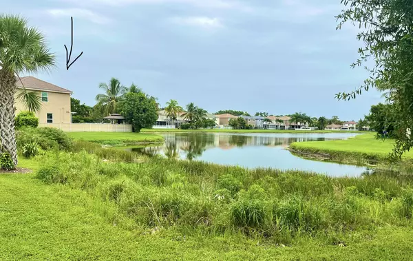 Lake Worth, FL 33463,7576 Savannah LN