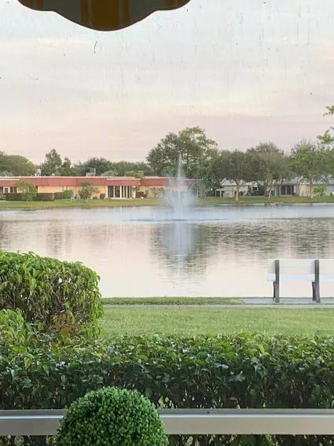 Lake Worth, FL 33467,734 Nantucket CIR