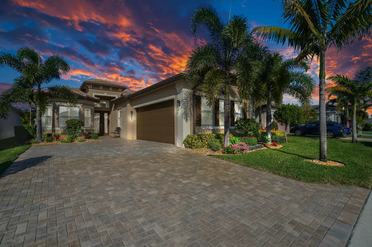 Boynton Beach, FL 33473,9571 Portugese Pine GRV