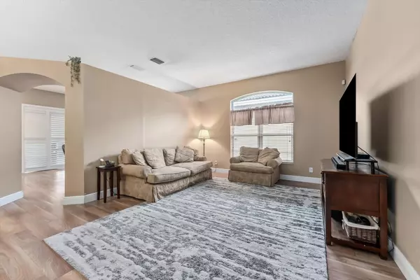 Coconut Creek, FL 33073,3558 Coco Lake DR