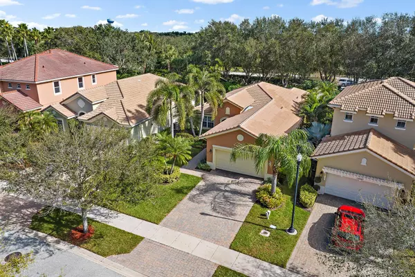 Palm Beach Gardens, FL 33418,12077 Aviles CIR