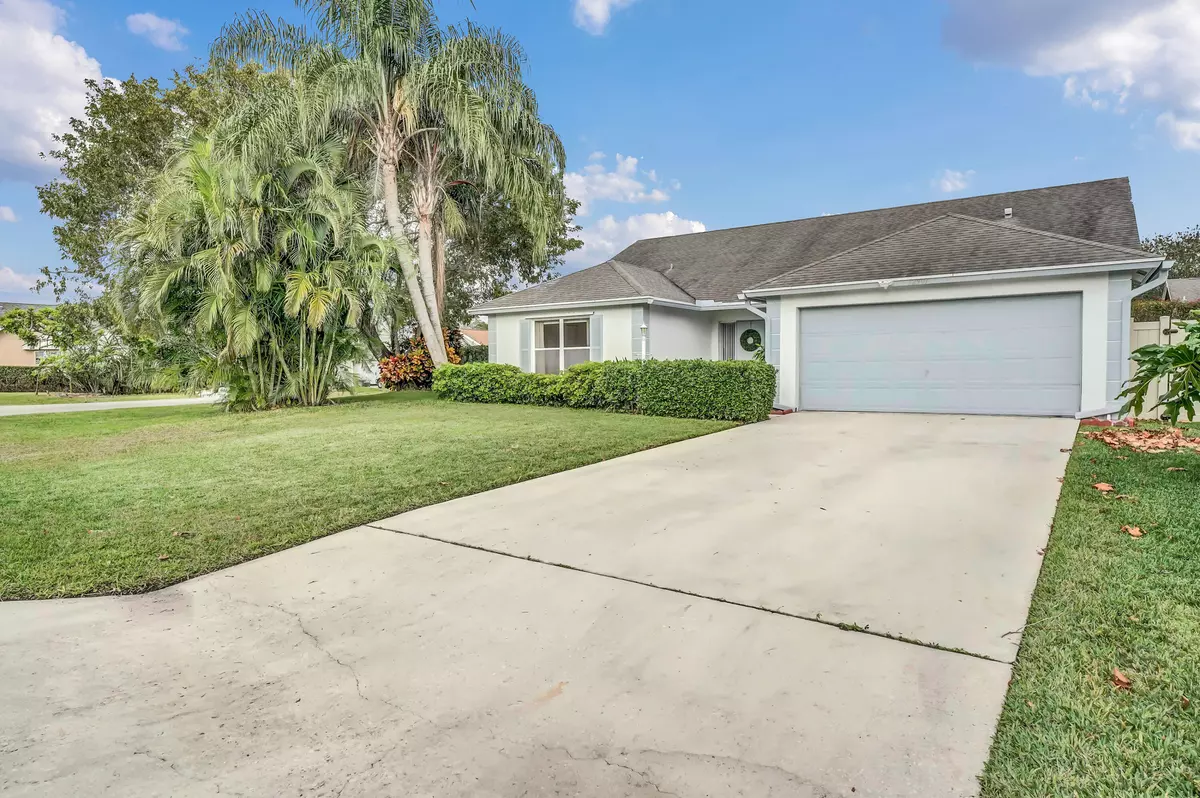 Wellington, FL 33414,12907 Meadowbend DR