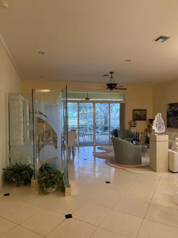 Lake Worth, FL 33467,5605 S Fountains DR