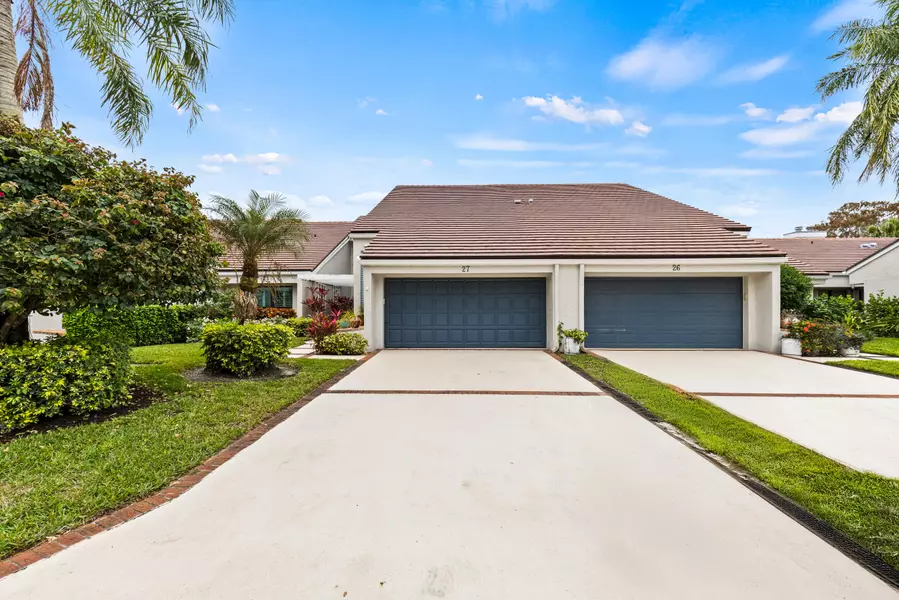 27 Edinburgh DR, Palm Beach Gardens, FL 33418