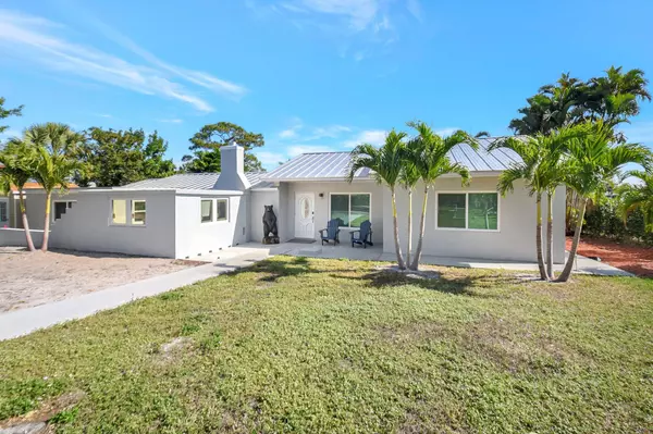 6604 Eastview DR, Lake Worth, FL 33462