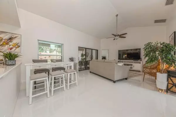 Boynton Beach, FL 33436,15 Dogwood CIR