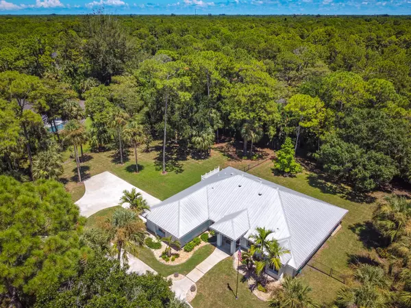 Palm Beach Gardens, FL 33418,15386 N 83rd WAY