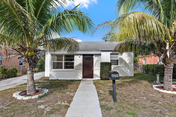 624 W 3rd ST, Riviera Beach, FL 33404