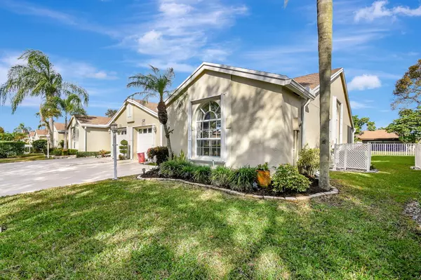 Greenacres, FL 33463,6213 Pond Tree CT