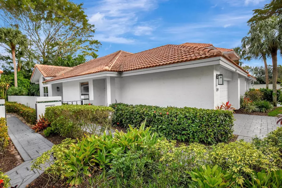 2014 NW 52nd ST, Boca Raton, FL 33496