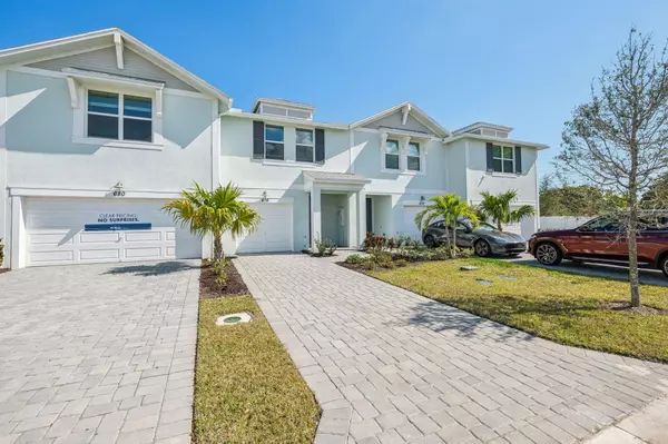 Fort Pierce, FL 34982,676 Salisbury CIR