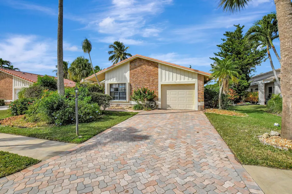 Boca Raton, FL 33498,19563 Sea Pines WAY