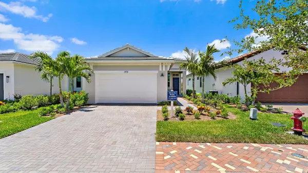 Port Saint Lucie, FL 34952,205 SE Via Sangro