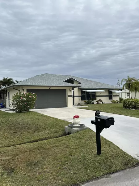 2415 SE Pinero RD, Port Saint Lucie, FL 34952