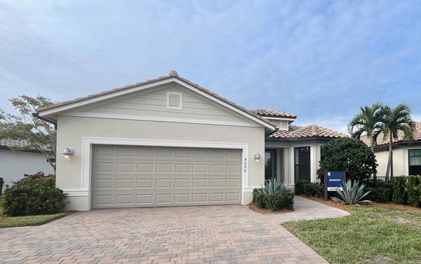 4206 Basket Oak CIR Mainstay Model, Vero Beach, FL 32967