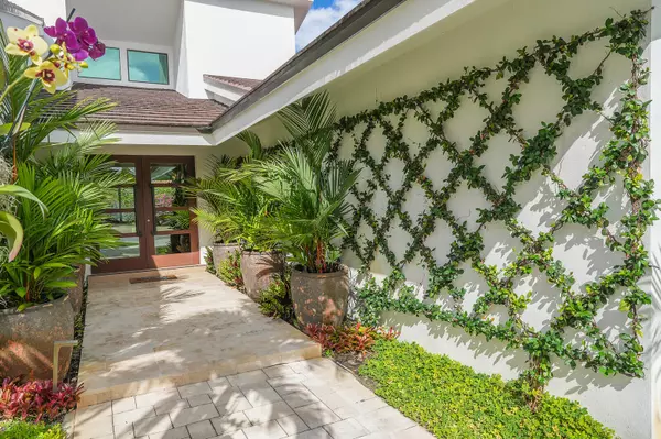 Delray Beach, FL 33445,4561 Oak Tree CT