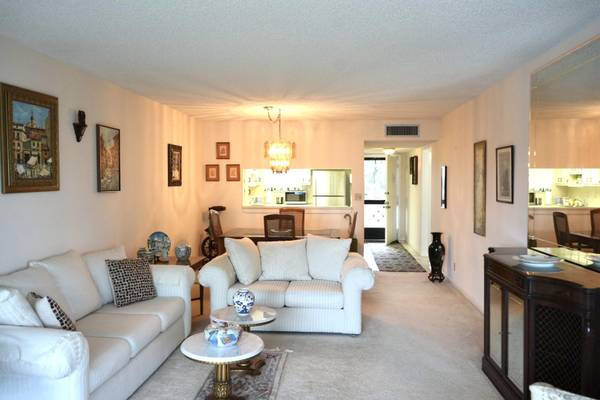 Lake Worth, FL 33467,3154 Via Poinciana 412