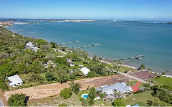 Fort Pierce, FL 34950,1033 S Indian River DR
