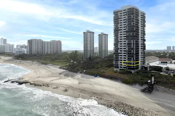 Singer Island, FL 33404,4000 N Ocean Drive 301