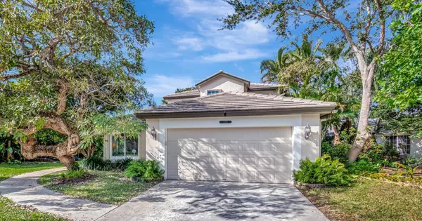 6393 Lansdowne CIR, Boynton Beach, FL 33472