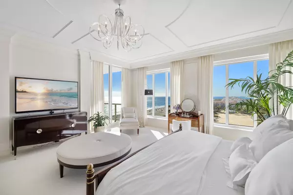 Riviera Beach, FL 33404,2700 N Ocean DR 902a