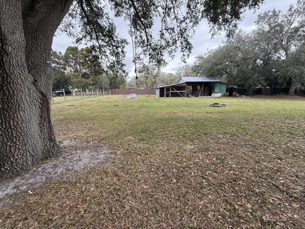 Okeechobee, FL 34972,3715 NW 165th CT