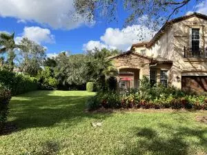 Palm Beach Gardens, FL 33410,750 Bocce CT