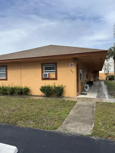 279 SW 1st ST 1-4, Deerfield Beach, FL 33441