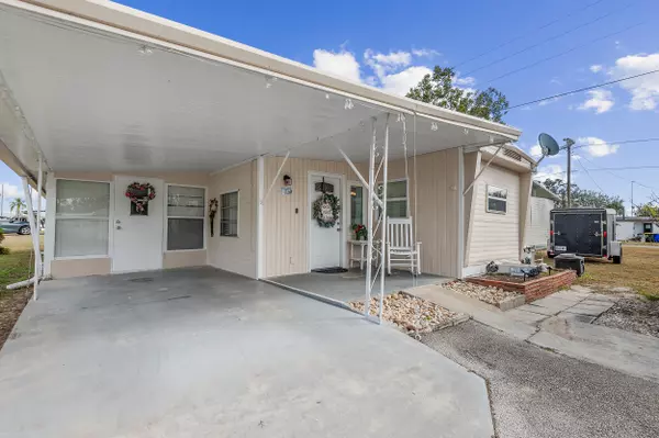 Sebring, FL 33870,4617 Tangerine LN