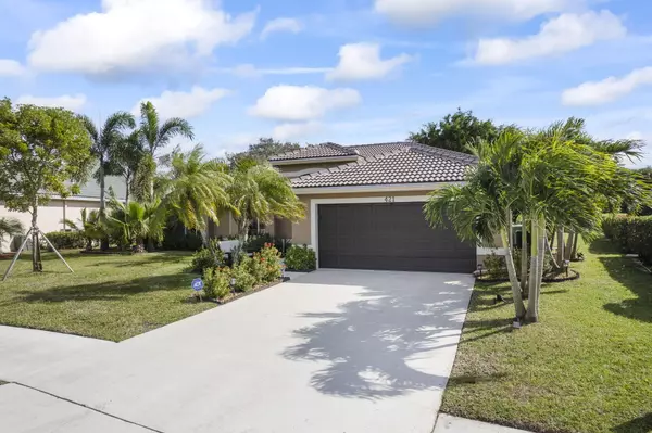 Port Saint Lucie, FL 34986,421 SW Crapbapple CV