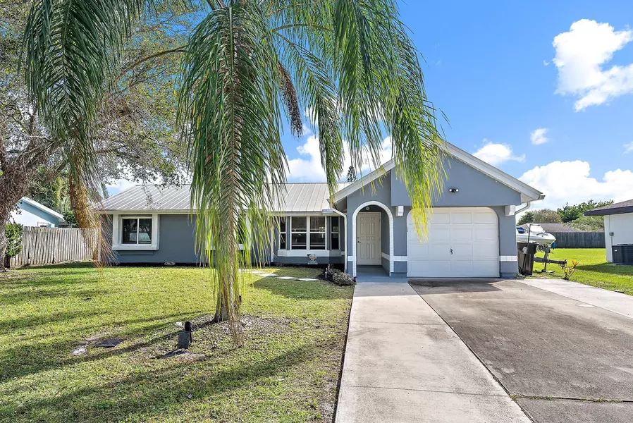 1974 SE Tiffany AVE, Port Saint Lucie, FL 34952