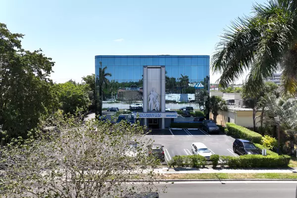 West Palm Beach, FL 33409,2240 Palm Beach Lakes BLVD